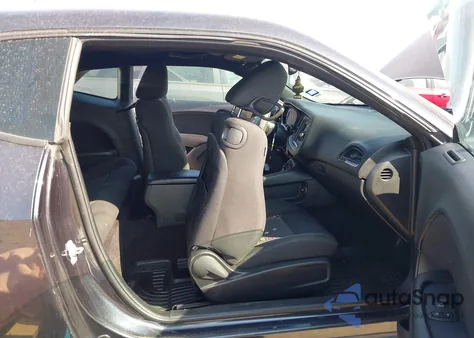 2018 Dodge Challenger Sxt из США, поврежденный, VIN 2C3CDZAG6JH294619